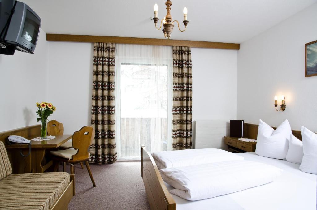 Berghotel Rasis Galtür Chambre photo