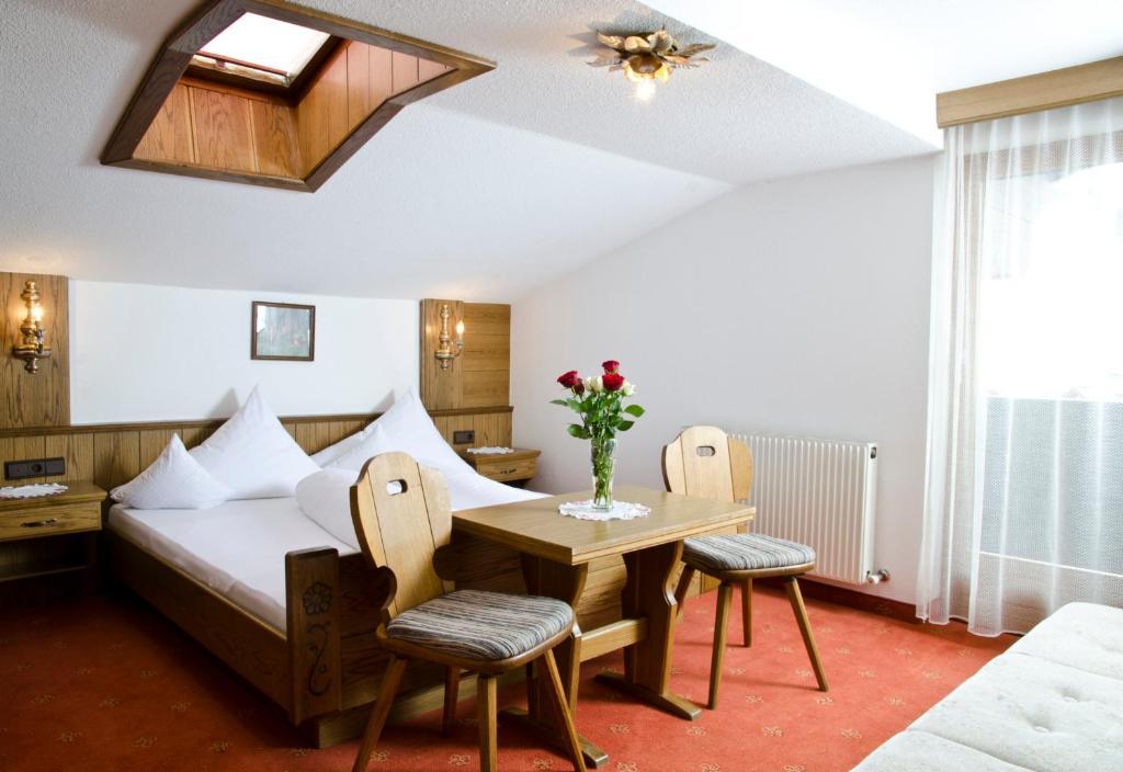 Berghotel Rasis Galtür Chambre photo